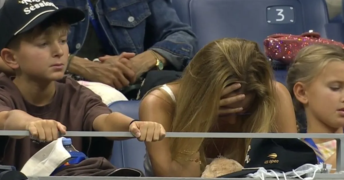 Jelena Đoković kakvu dugo nismo videli, dok se Novak Đoković mučio, Tara i Stefan tugovali sa mamom