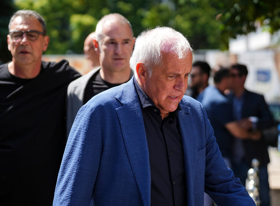 POTRESNE SCENE U SARAJEVU! Željko Obradović došao na komemoraciju Edina Avdića! FOTO