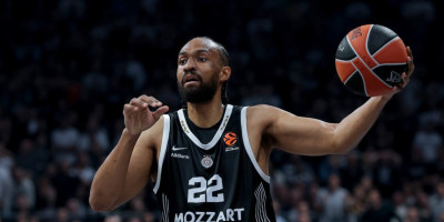 "Grobarima" će se zavrteti u glavi: Evo koliko je koštao svaki Parkerov poen