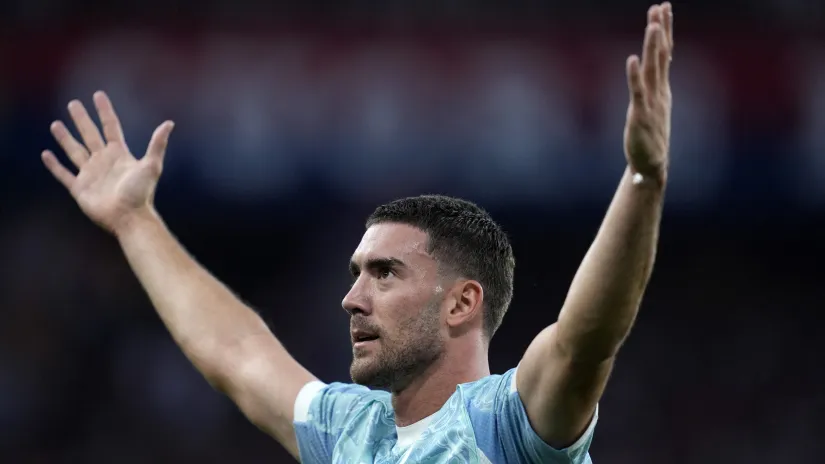 GOTOVO: Podrhtava Bosfor, Vlahović dogovorio transfer u Bešiktaš!