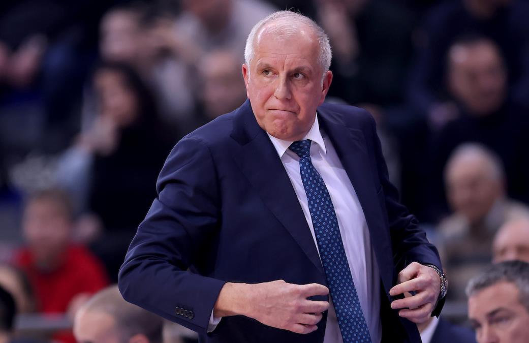 PROBLEM ZA OBRADOVIĆA VEĆ NA DEBIJU: Panatinaikos izgubio, ali to nije najgora stvar - povredio se još jedan bitan košarkaš, mukama za Žoca nikad kraja...