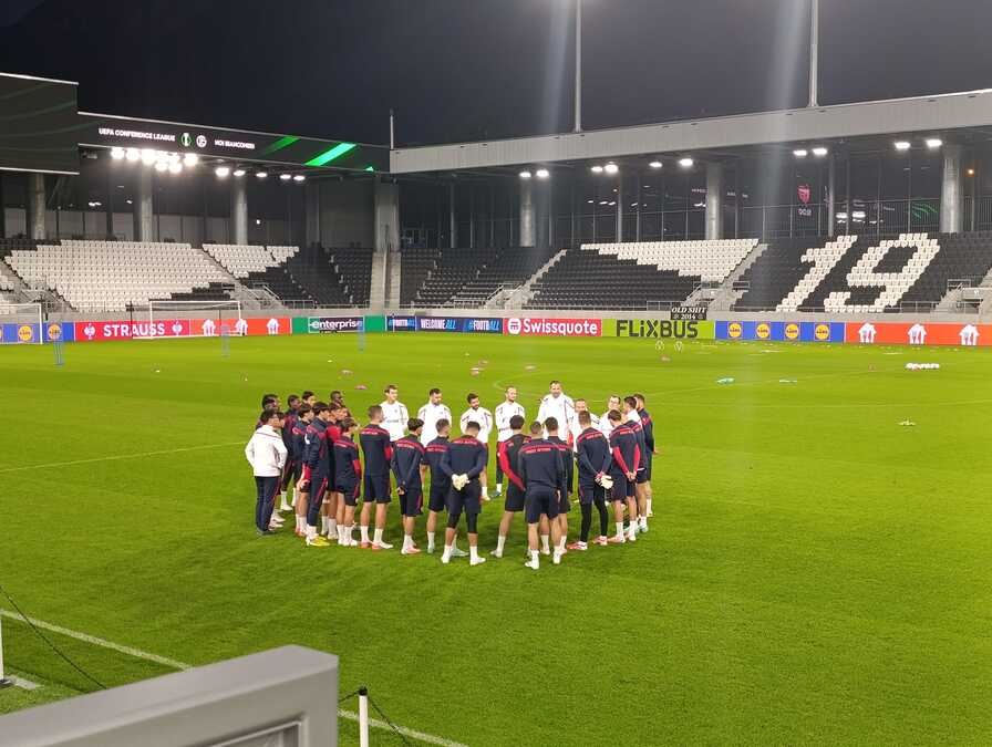 RIJERA DIGAO ATMOSFERU NA TRENINGU: Fudbaleri Crvene zvezde dobro se oznojili na AIL areni