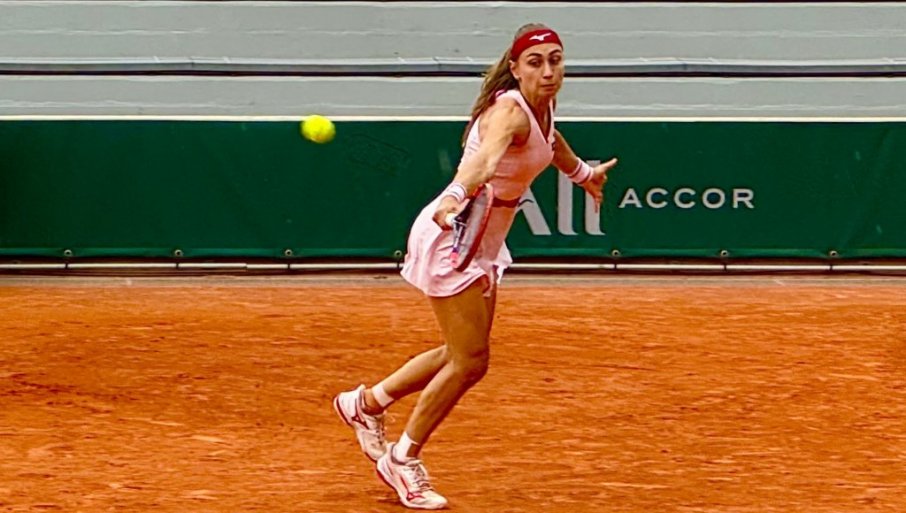 "TREBA MI OBJAŠNjENjE ŠTA SE DESILO DANAS!?" Ovako je Aleksandra Krunić prokomentarisala plasman u finale Rolan Garosa