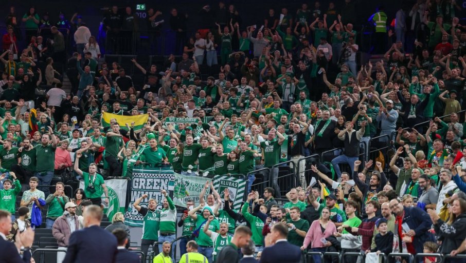SRBOMRZCI NAGRABUSILI! Zbog nacističkog simbola stigla ih je kazna