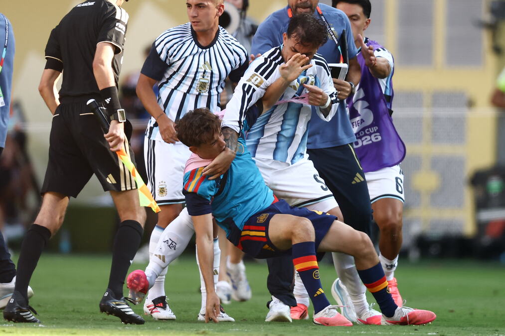 HAOS POSLE FINALA SADA DOBIO EPILOG: FIFA žestoko kaznila Argentince