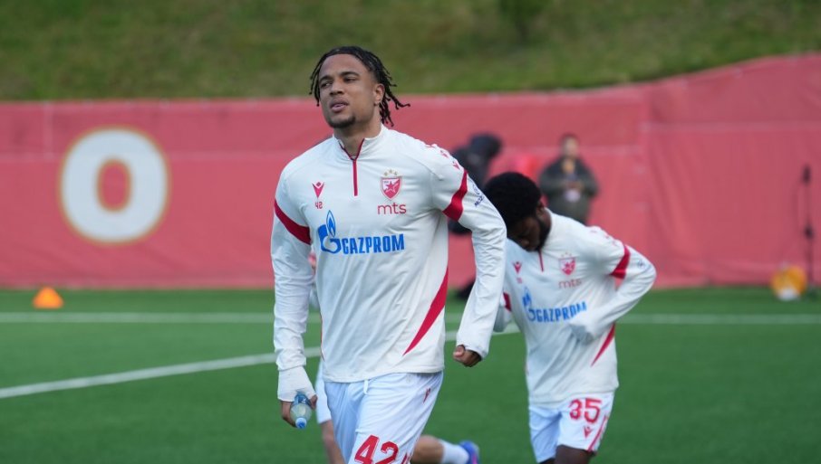 ZVEZDA GA TEK PRODALA, A ON OPET MENjA SREDINU: Enem se seli u Englesku