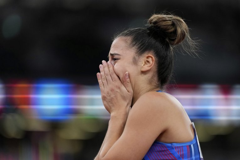 HITNO SE OGLASIO NOVAK ĐOKOVIĆ! Razlog je Adriana Vilagoš! (FOTO)