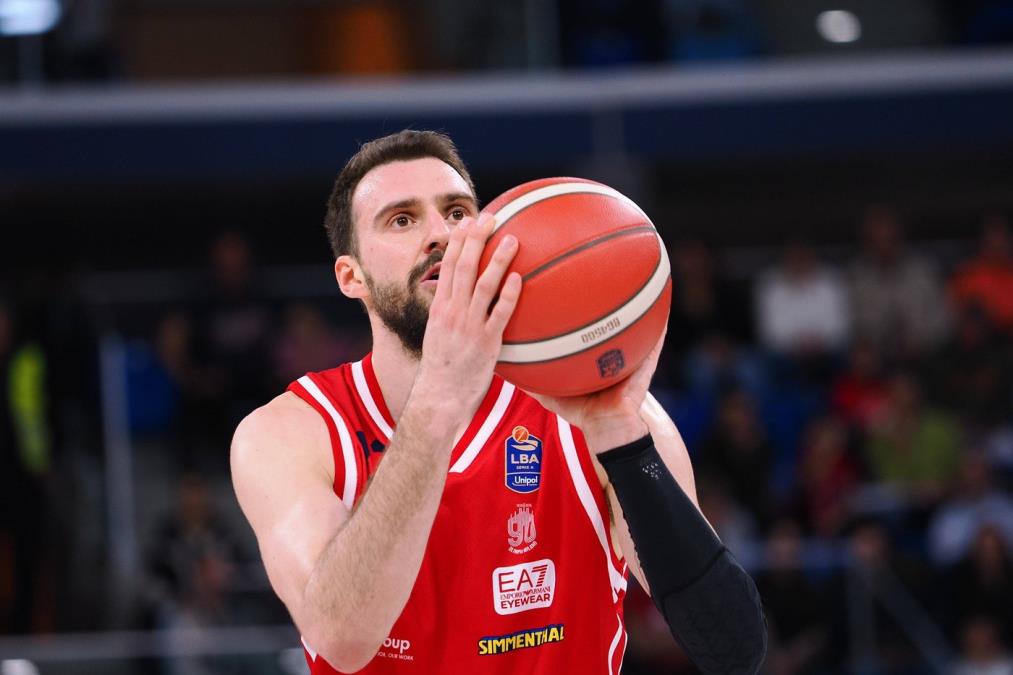"TONE U CRNU RUPU, ZA GRAVITACIJU NE MARI" Marko Gudurić na ŽESTOKOM UDARU: Umesto da igra kao najplaćeniji igrač u timu...