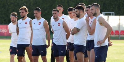Ništa od Premijer lige: Dete Crvene zvezde napušta klub, ide kod bivšeg kapitena Partizana