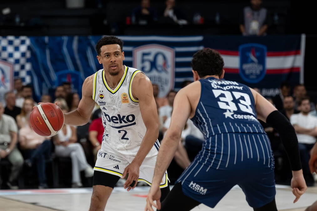 Fener izborio finale na mišiće: Efes pao posle produžetka, Šejn Larkin više nije onaj stari