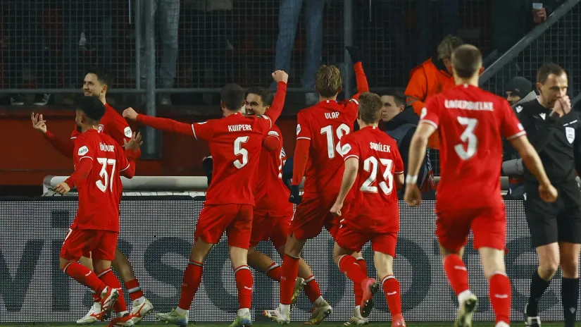 "Blitzkrieg" na holandski način: Tvente ustao iz groba i nokautirao PSV za četiri minuta