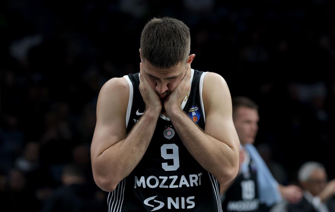 "HTEO SAM DA SE ZAPALIM POSLE TOGA!" Marinković otvorio dušu o SVEMU ŠTO SE DEŠAVALO U PARTIZANU: "Svaki normalan čovek bi OTIŠAO!"