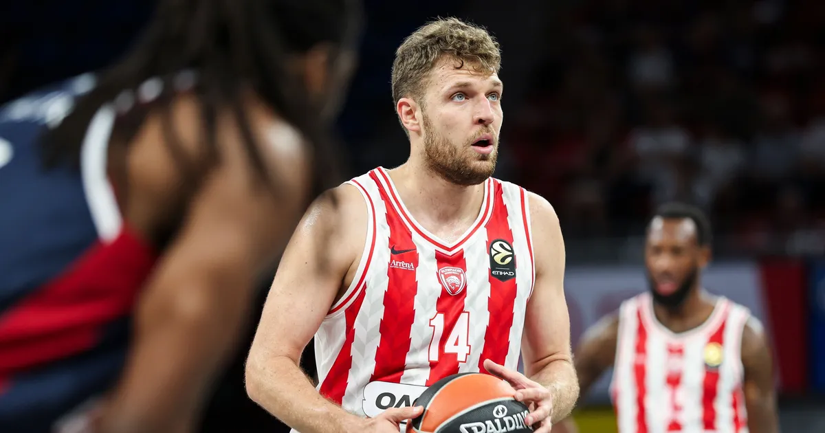 Olimpijakos uradio nemoguće, Fener slavi neverovatnu "glupost" crveno-belih, Bugarin tragičar