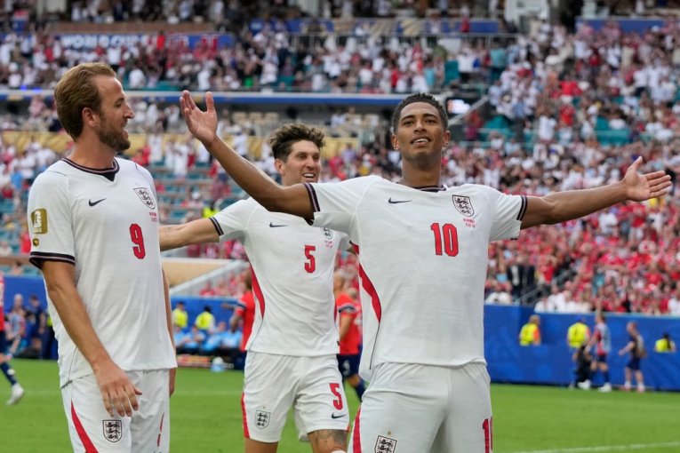 HITNO SE OGLASILA FIFA! Evo zašto Englezima nije poništen najsporniji gol na Svetskom prvenstvu! (VIDEO)