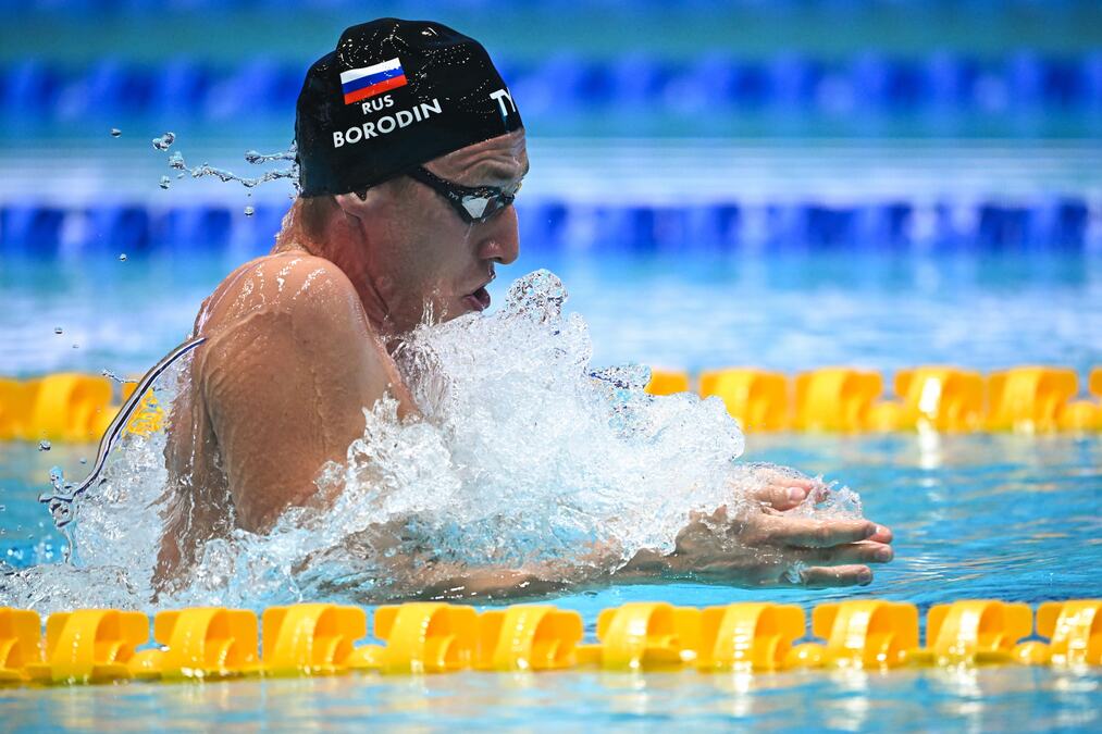 AU, SVAKA ČAST! Rus osvojio zlato na 400 metara mešovito na EP uz novi rekord šampionata
