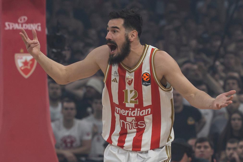 DELIJE U ČUDU! Nikola Kalinić STVARNO odlazi iz Zvezde? Evo gde nastavlja karijeru?