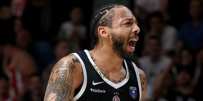 Izgubili smo legendarnog trenera... Karlik Džons blista od sreće posle plasmana Partizana u finale