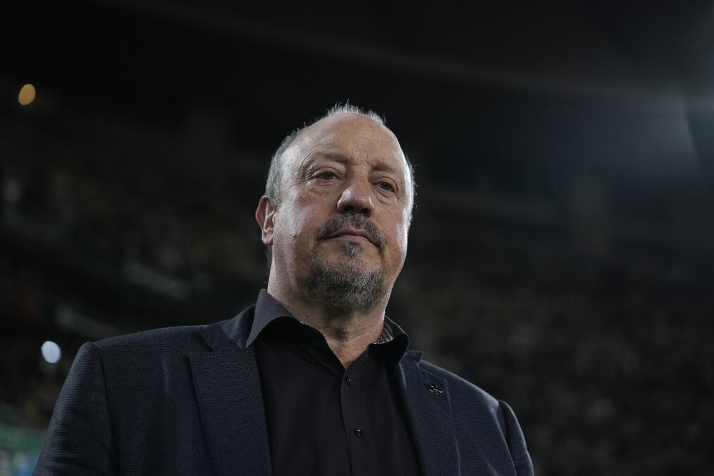 DETONACIJA! Rafa Benitez kandidat za klupu Crvene zvezde!