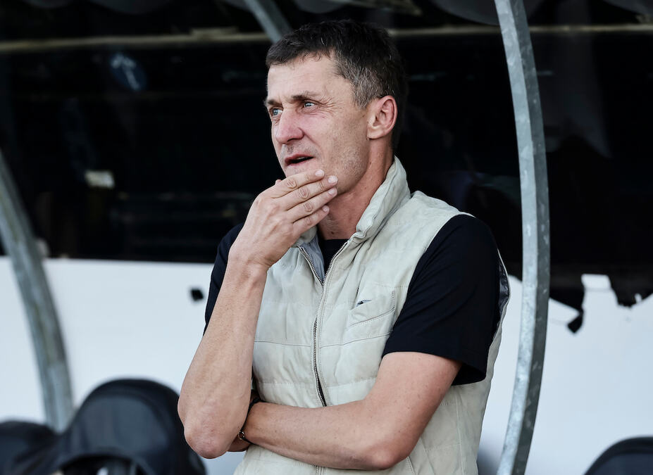 "JA BIH DA IGRAM JOŠ MALO", ALI MOŽDA JE VREME DA MALO ODE IZ HUMSKE? Saša Ilić konačno došao do kraja puta u Partizanu? Od legende do pitanja svih pitanja!