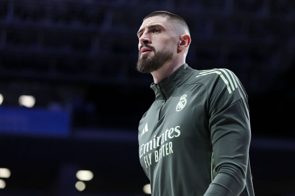 ČISTKA U REALU! Kraljevski klub precrtao bivšeg NBA centra!