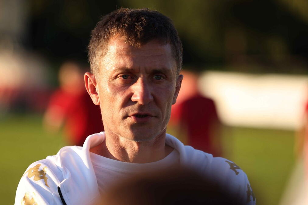 "NIJE LAKO, NIJE SJAJNO, NIJE LEPO..." Saša Ilić govorio o stanju u Partizanu, pa uputio apel navijačima: Zapitam se pred spavanje...