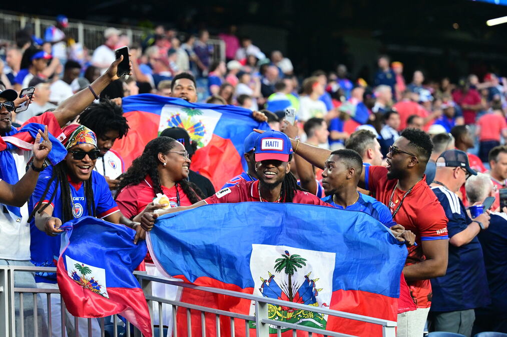ŠKOTSKA - HAITI! Pršti na sve strane, Haiti nije izašao sa belom zastavom!