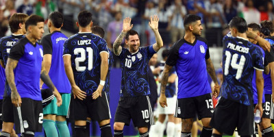 Tresla se svlačionica Argentine: Isplivao snimak ludnice, obilazi svet (VIDEO)
