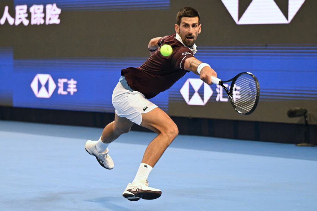 ĐOKOVIĆ - AMBER: Novak posle 15 godina igra u Federerovom rodnom gradu!