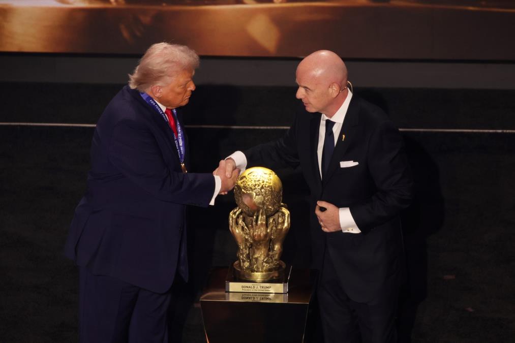 INFANTINO BRANI PAPRENE CENE ULAZNICA NA MUNDIJALU: Ako mi grešimo, greši cela Severna Amerika...