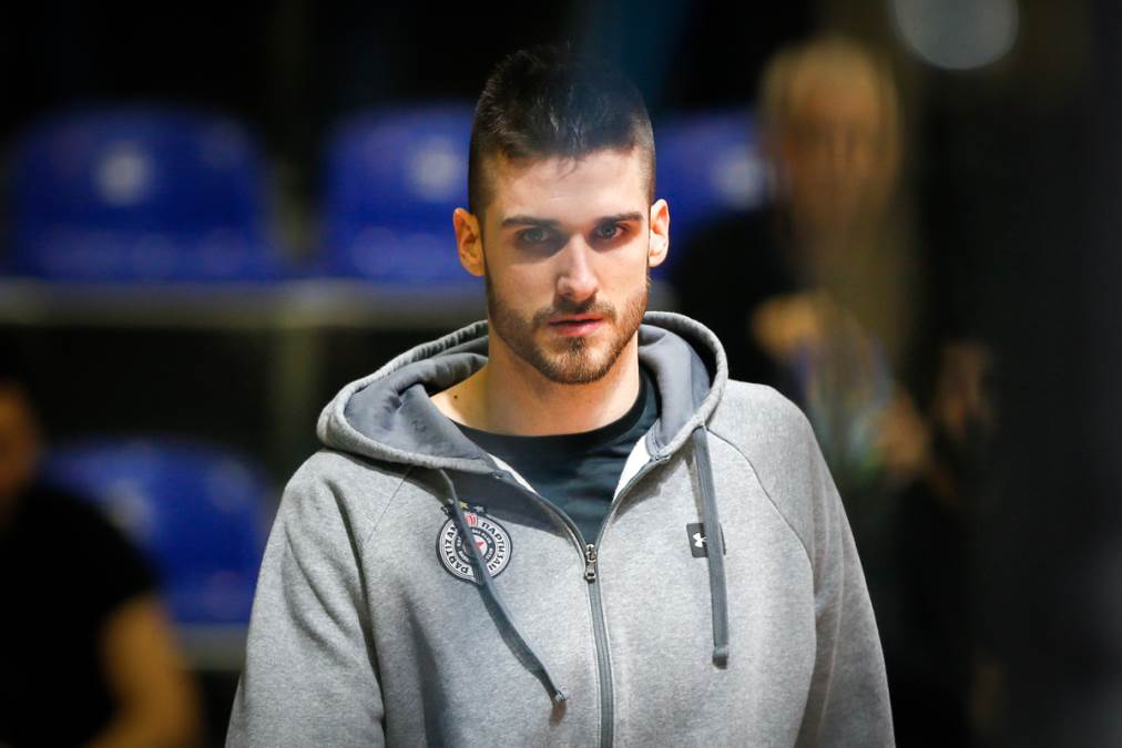 "Potpisali smo ugovor, imao sam rezervisan let": Rade Zagorac se oglasio o propalom transferu u Zadar