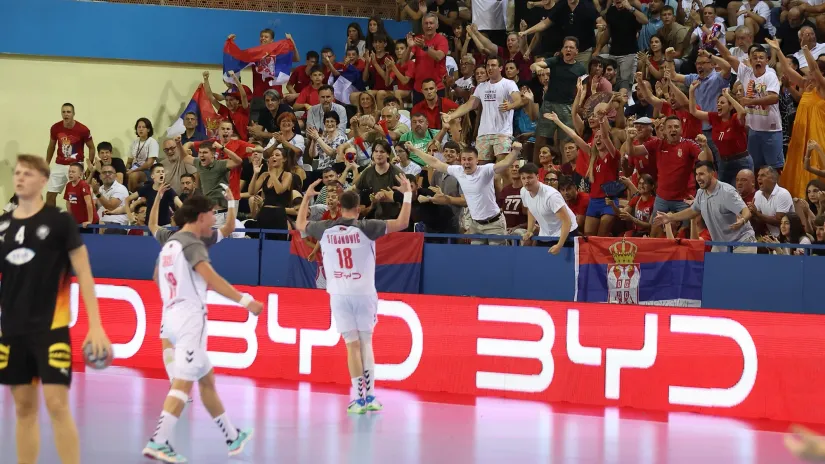 Klinci upalili iskricu optimizma: Rukomet se vraća u Pionir posle 12 godina