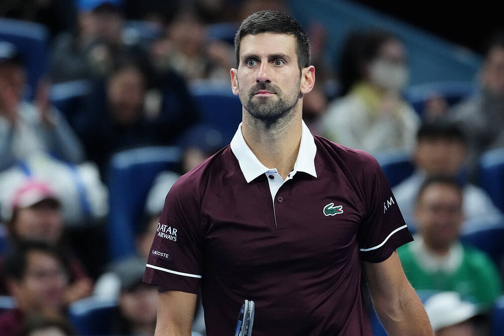 Đoković saznao prvog rivala u Šangaju: Završio je Federeru karijeru, a omiljen među teniserima