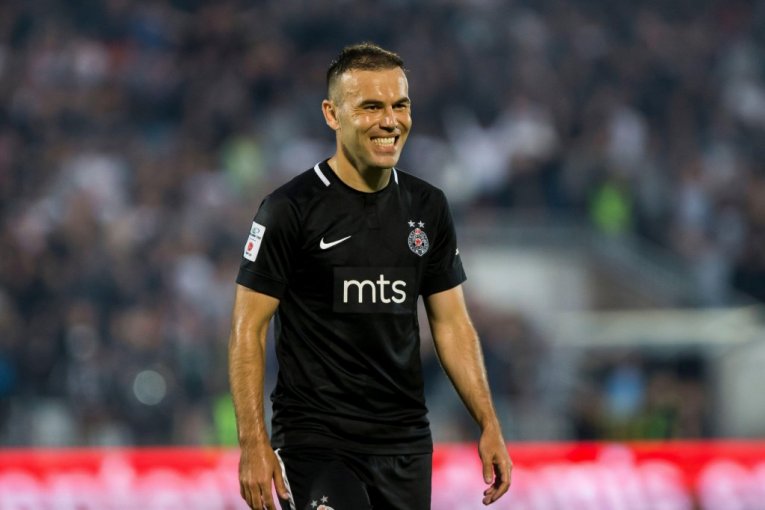 "ŽELIM MU MNOGO USPEHA, ALI NE SADA!" Natho opasno pecnuo Zvezdu i novo pojačanje!
