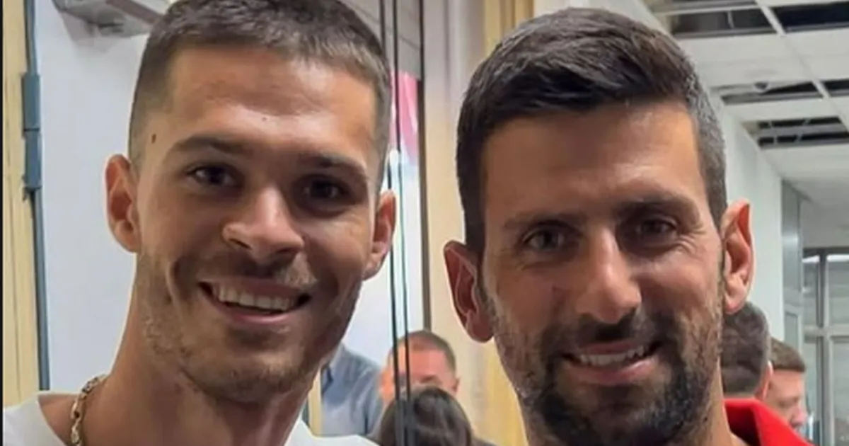 Jovan podelio sliku s Novakom Đokovićem dok je u majici Zvezde: Svi ga znaju, oženio je poznatu Srpkinju