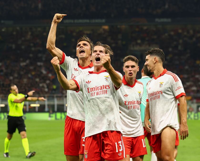 BENFIKA UTIŠALA SAN SIRO: Milan doživeo šok na svom terenu, Dinamo odoleo Zvezdinom dželatu