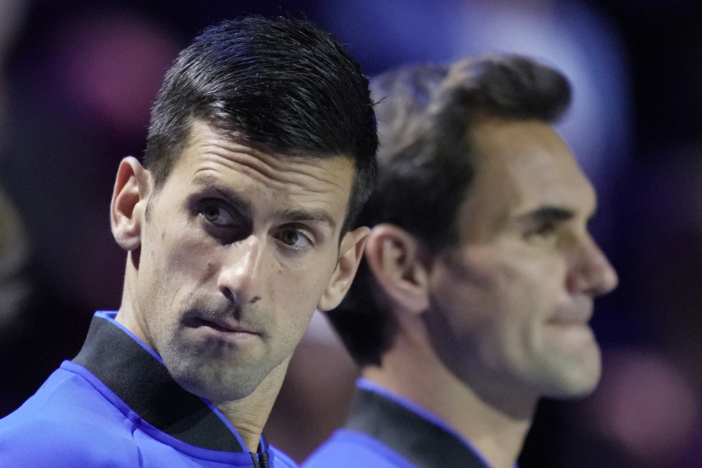 NOVAK ĐOKOVIĆ IZAZVAO FEDERERA! Prošao u osminu finala Vimbldona, pa poslao BRUTALNU PORUKU Rodžeru!