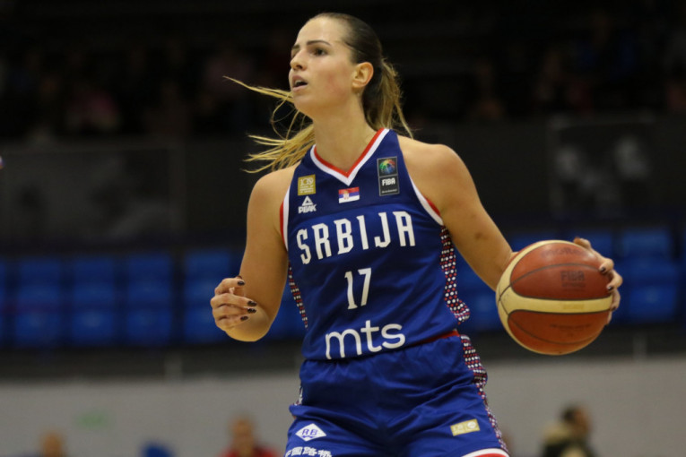 WNBA DEBI SRPKINJE IZ SNOVA! Jovana Nogić upropastila rivalke - odmah je dobila nagradu! (VIDEO)