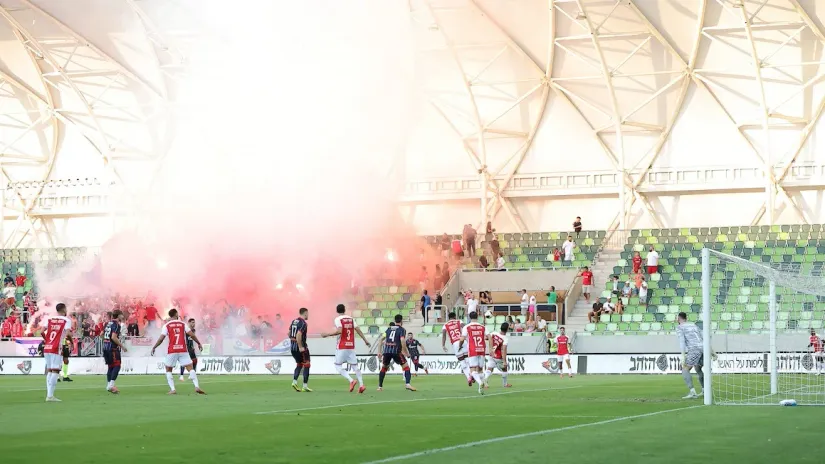 POLUVREME: Hapoel Ber Ševa Crvena zvezda 1:0