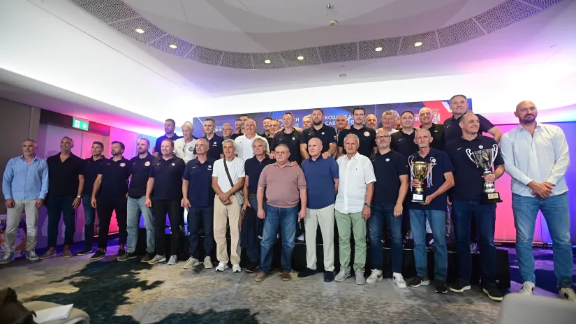 Veterani Srbije doneli tri medalje: Zlato nema starosnu granicu; uz odličja i malo više jagnjetine