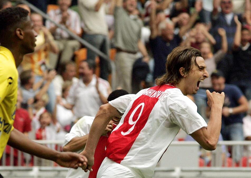 ZLATAN POSTIGAO JEDAN OD NAJPOZNATIJIH GOLOVA SVIH VREMENA, PA SUTRADAN NAPRAVIO TRANSFER KARIJERE! Na današnji dan je zabeleženo čudo neviđeno!