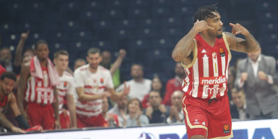Kris Džons u Vilerbanu ogrnuo Supermenov plašt: Crvena zvezda upisala treći uzastopni trijumf