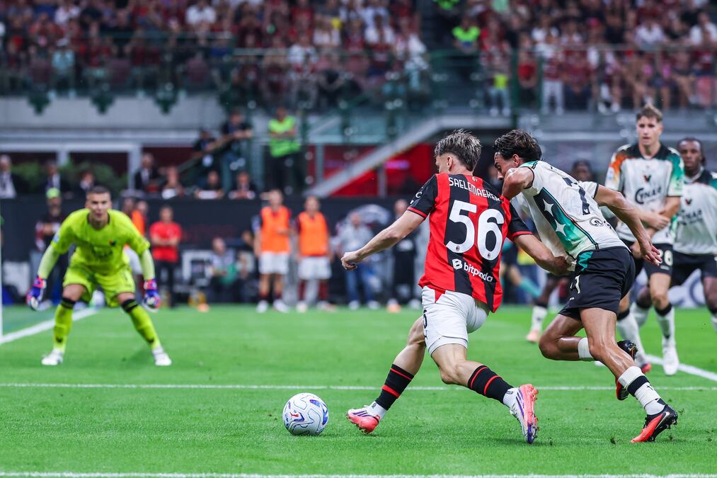 SERIJA A! Milan počistio Leće!