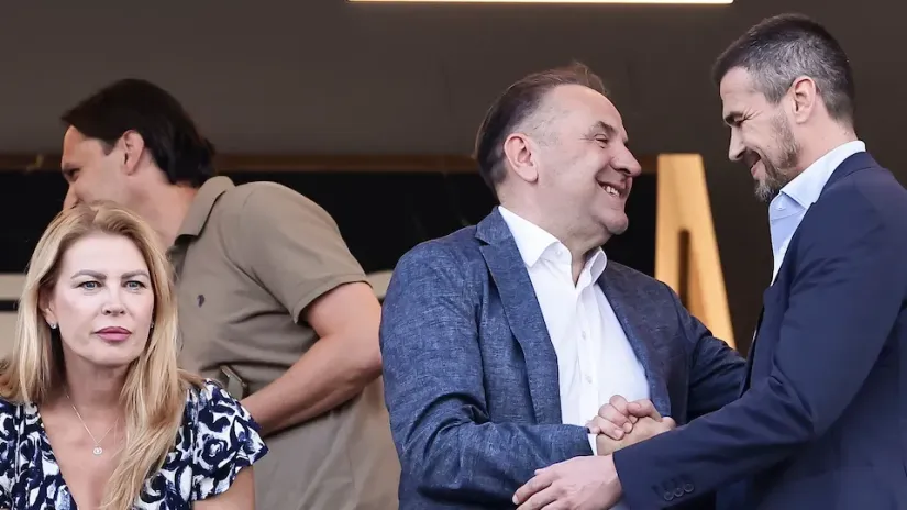 Prvi Raćin zadatak: Formiranje skauting tima; stiže i direktor marketinga