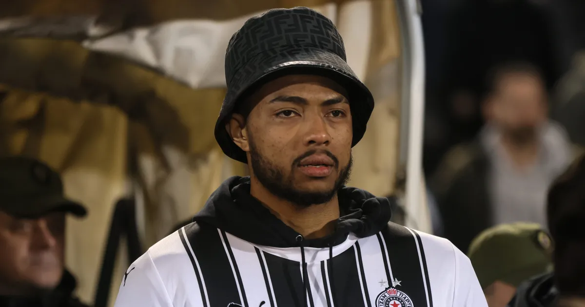 Bruno Kaboklo potpisuje