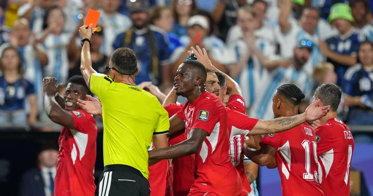 Nova kontroverza na SP u korist Argentine, ovo je glupost saigrača Granita Džake zbog koje je isključen