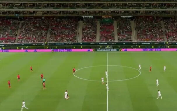 TEŠKA BRUKA SA MEČA JUŽNA KOREJA - ČEŠKA OBILAZI SVET! Nezapamćena šamarčina za FIFA! Nema ljudi, tribina poluprazna, a razlog je svima jasan...