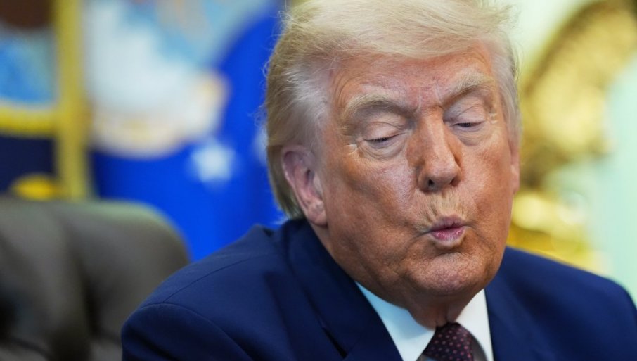 DONALD TRAMP OVO NIJE OČEKIVAO! Predsednik SAD je totalno zatečen