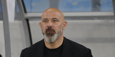Stanković zadovoljan, ali... Evo šta je trener Zvezde poručio posle pobede u Larnu