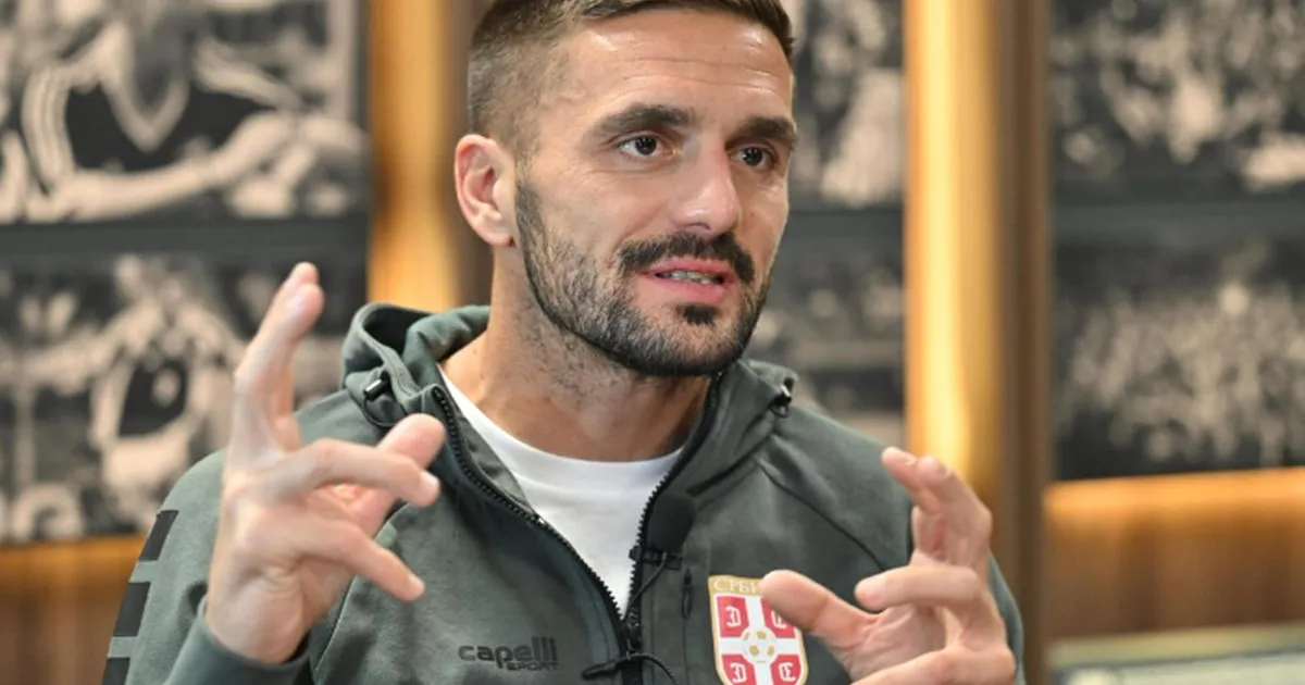 Dušan Tadić razbesneo navijače svog tima, ovo nije doživeo nikada: "Izbacite tog ludaka"
