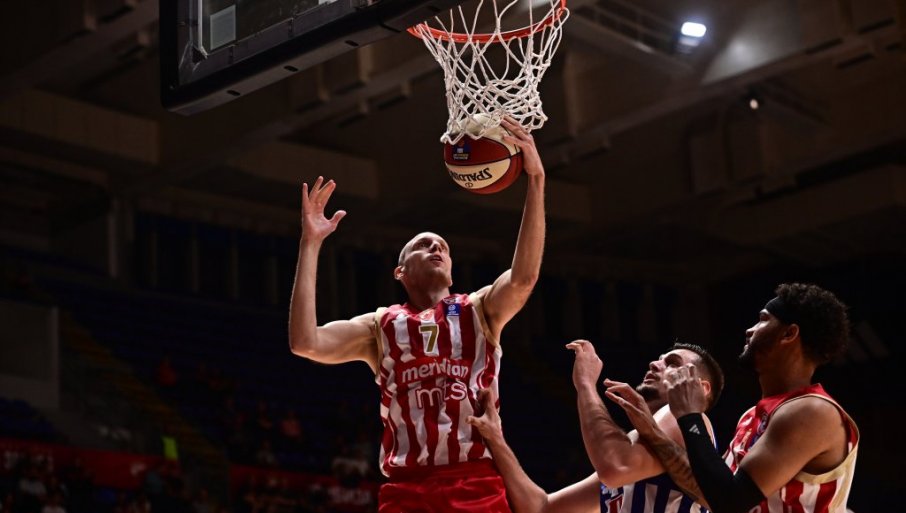 PUČE STOTKA: Zvezda rutinski savladala Budućnost i upisala prvi trijumf u ABA ligi